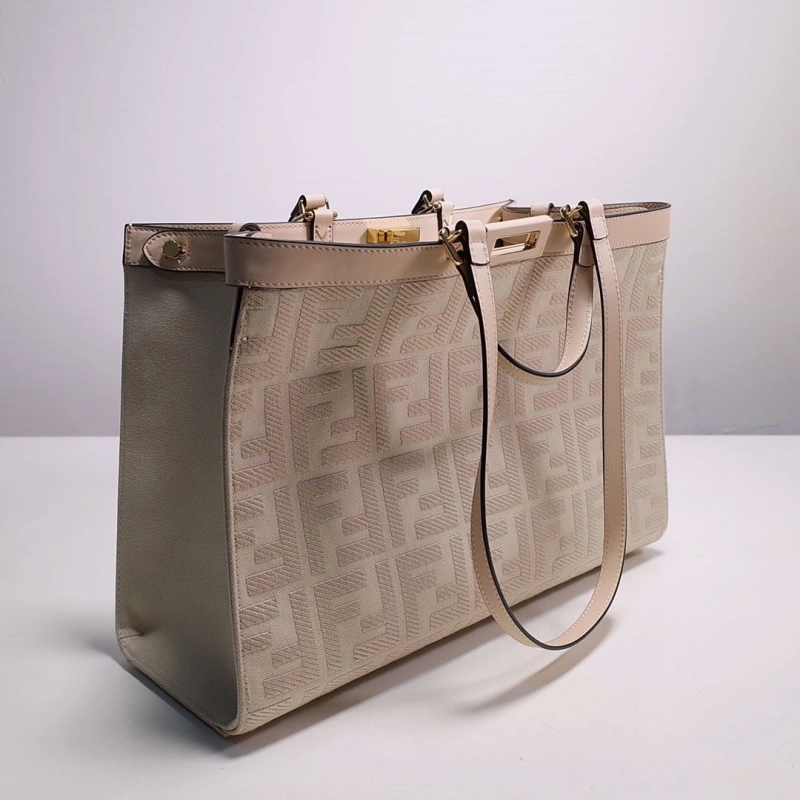 F**di shopping bags 4222c-0712