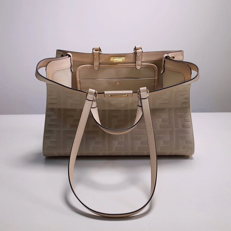F**di shopping bags 4222c-0712
