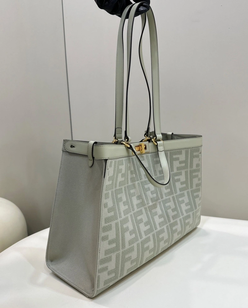 F**di shopping bags 4222c-0716