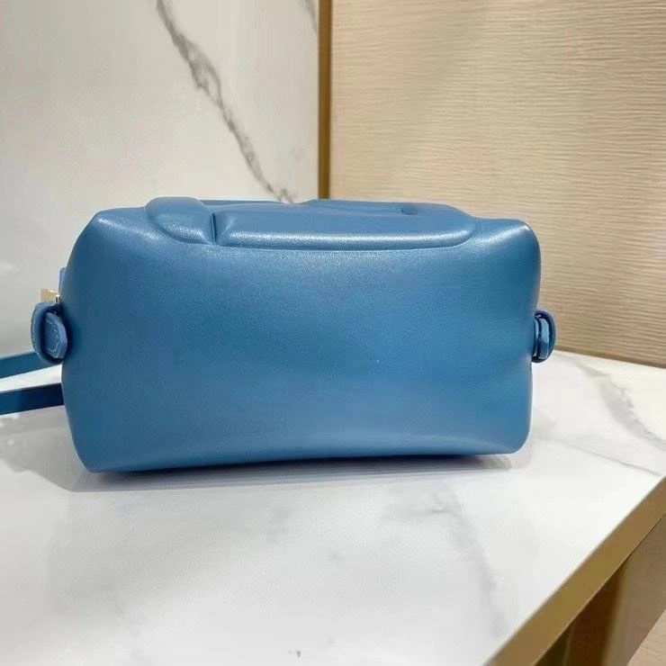 F**di top handle bags 4222c-0720