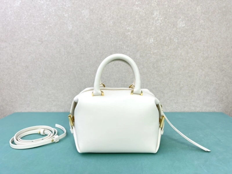 F**di top handle bags 4222c-0721