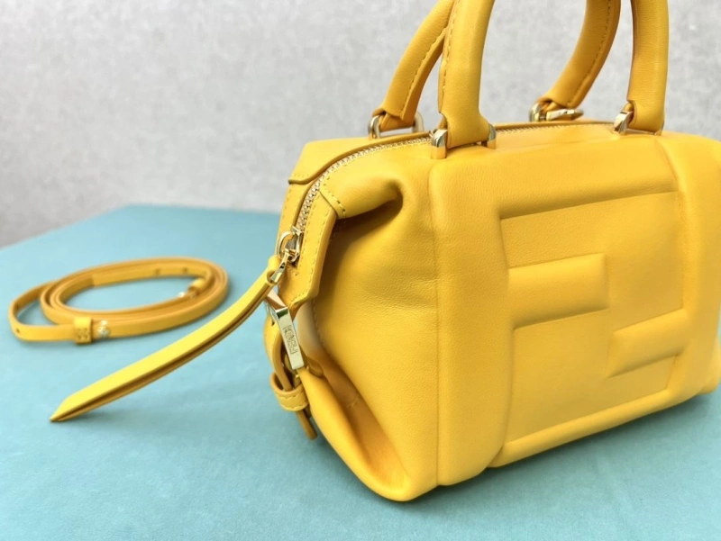 F**di top handle bags 4222c-0723