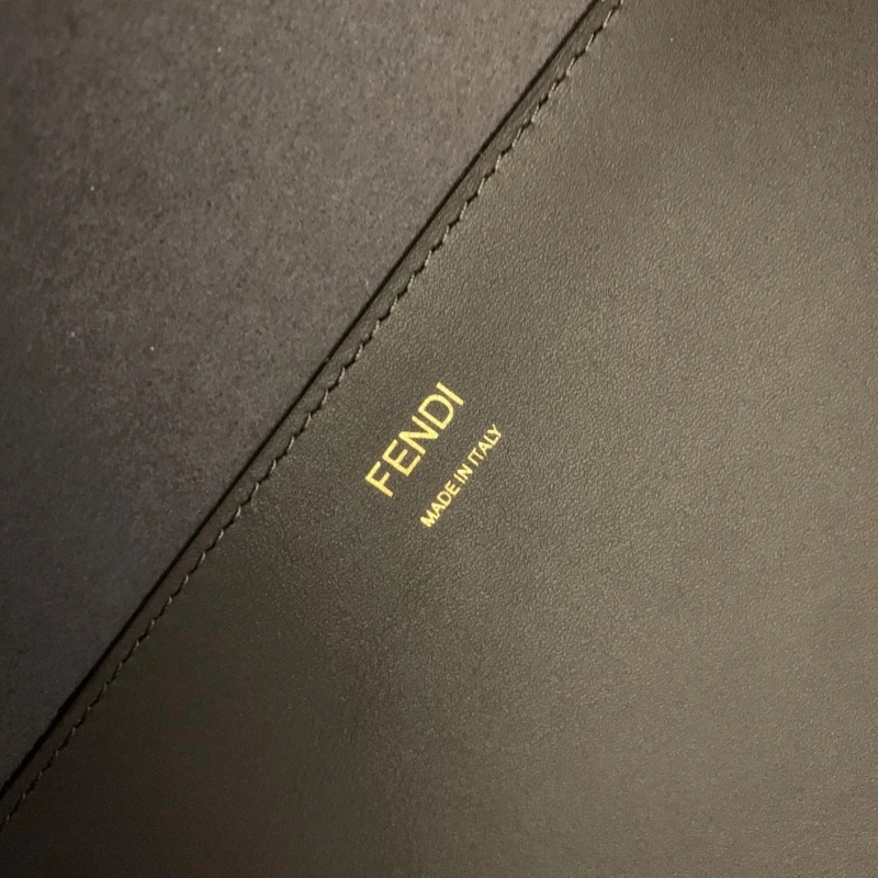 F**di shopping bags 4222c-0771