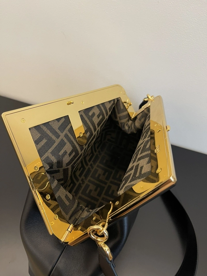 F**di first bags 4222c-0777