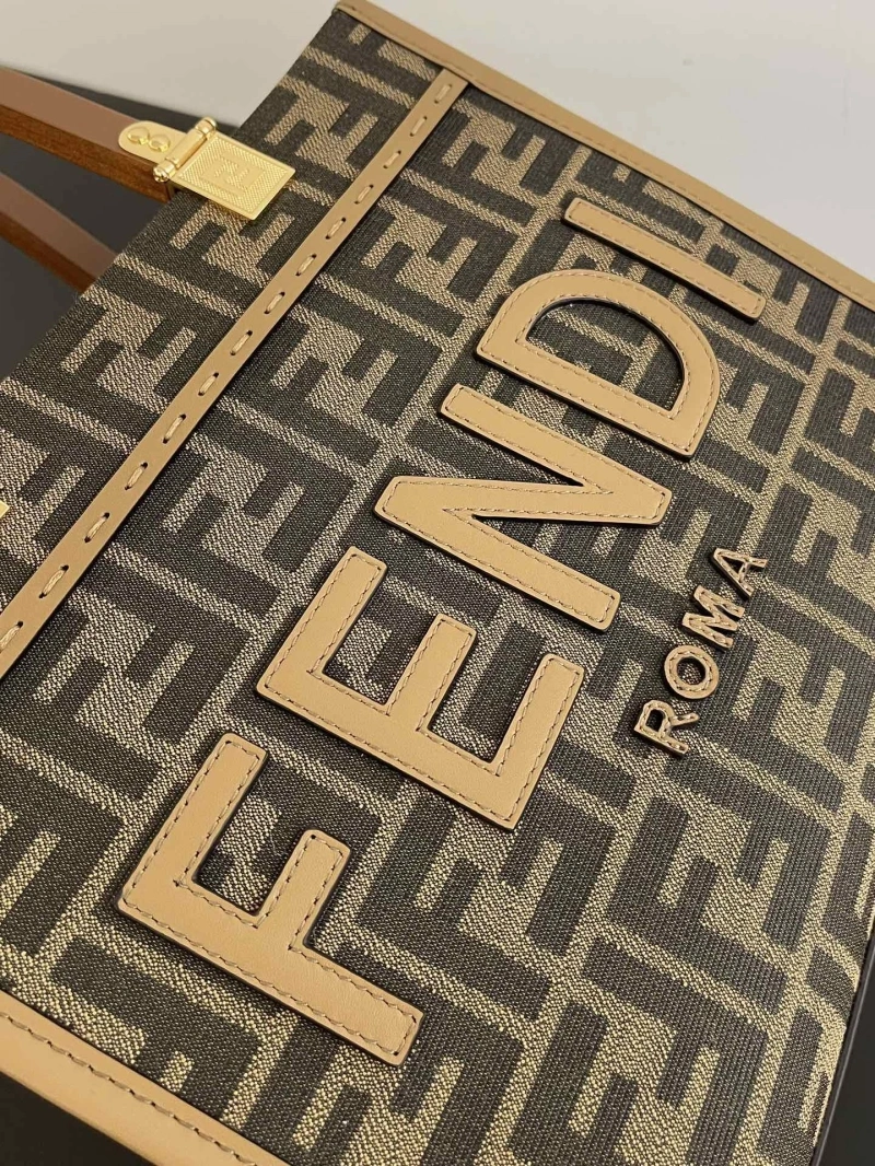 F**di shopping bags 4222c-0783