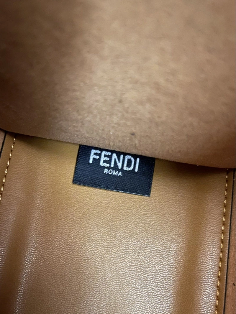 F**di shopping bags 4222c-0786