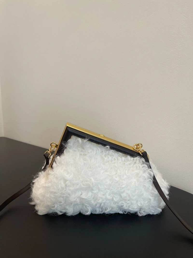 F**di first bags 4222c-0802