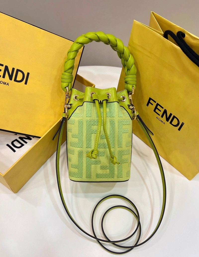 F**di bucket bags 4222c-0808