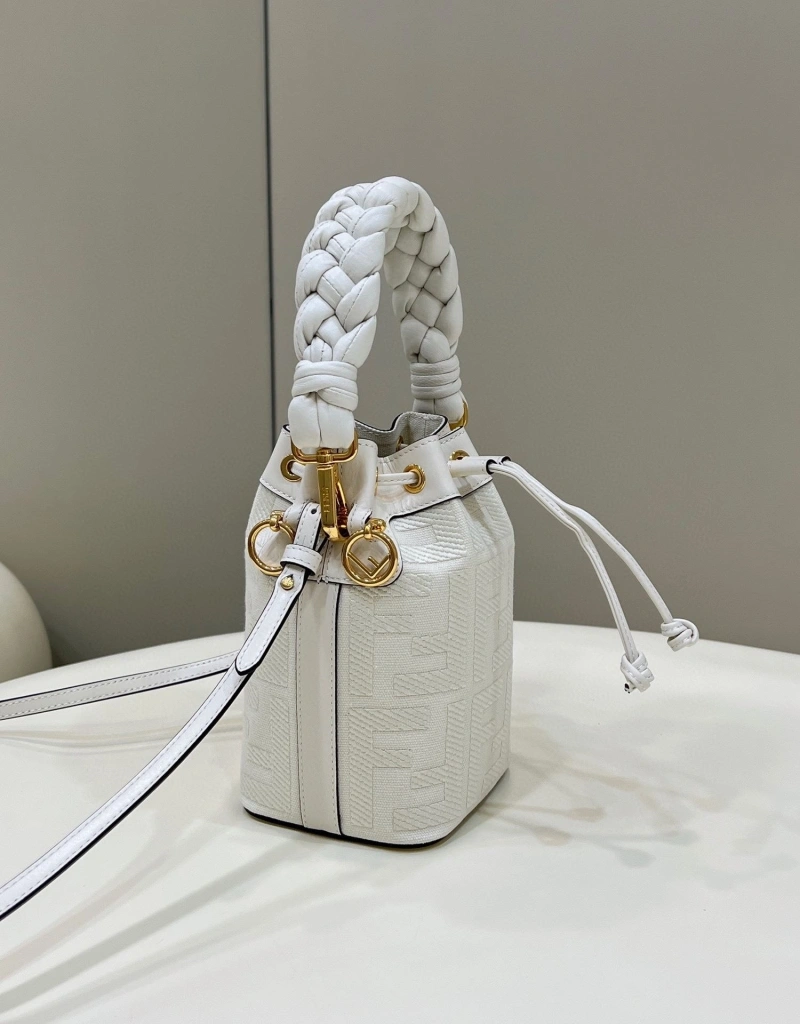 F**di bucket bags 4222c-0809