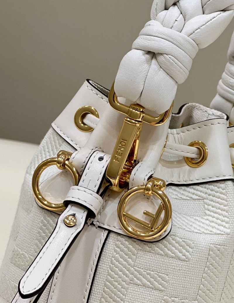 F**di bucket bags 4222c-0809