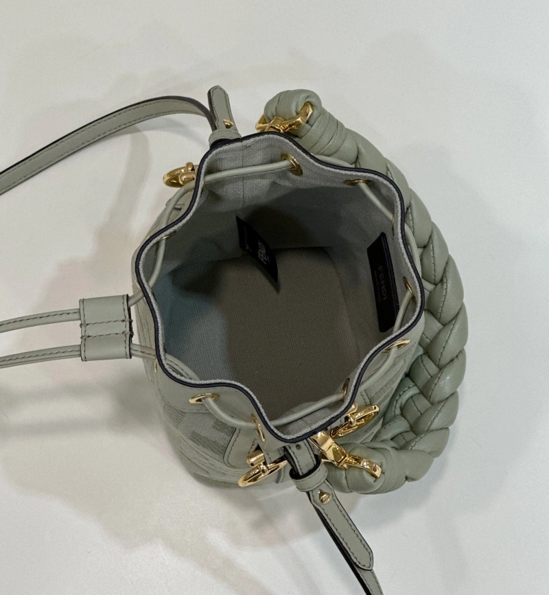 F**di bucket bags 4222c-0815