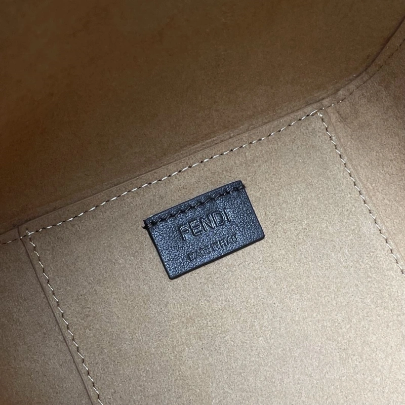 F**di shopping bags 4222c-0818
