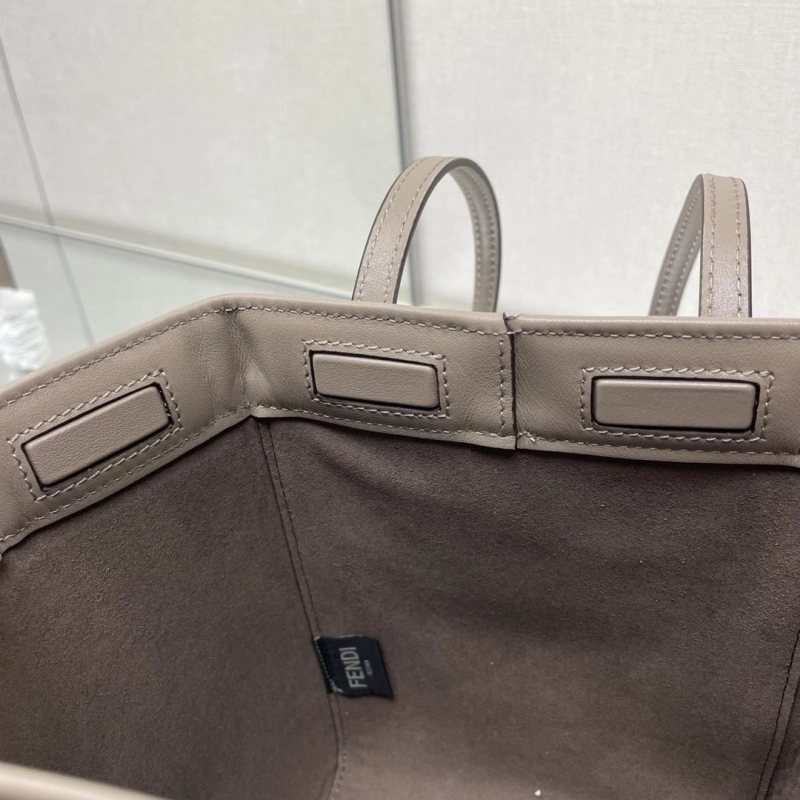 F**di shopping bags 4222c-0819