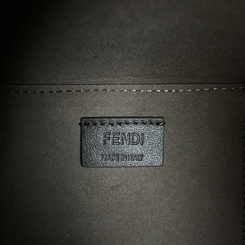 F**di shopping bags 4222c-0819