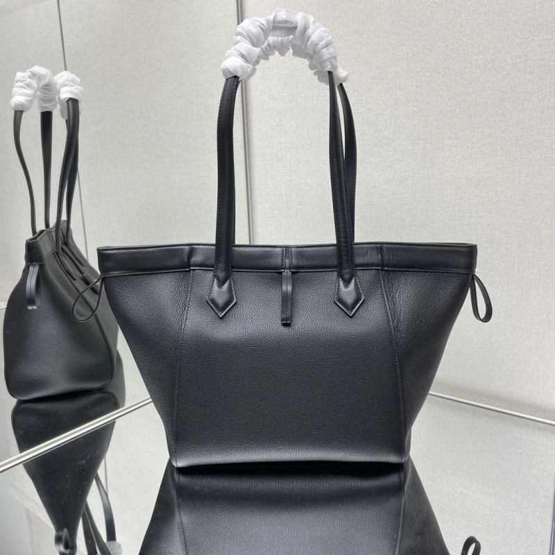 F**di shopping bags 4222c-0822
