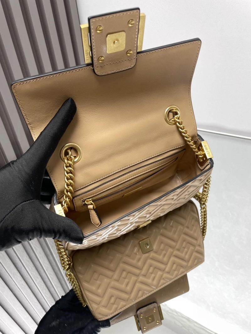 F**di baguette bags 4222c-0830