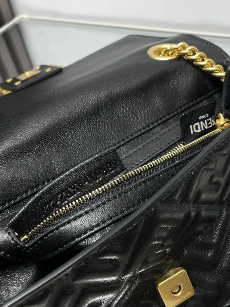 F**di baguette bags 4222c-0831