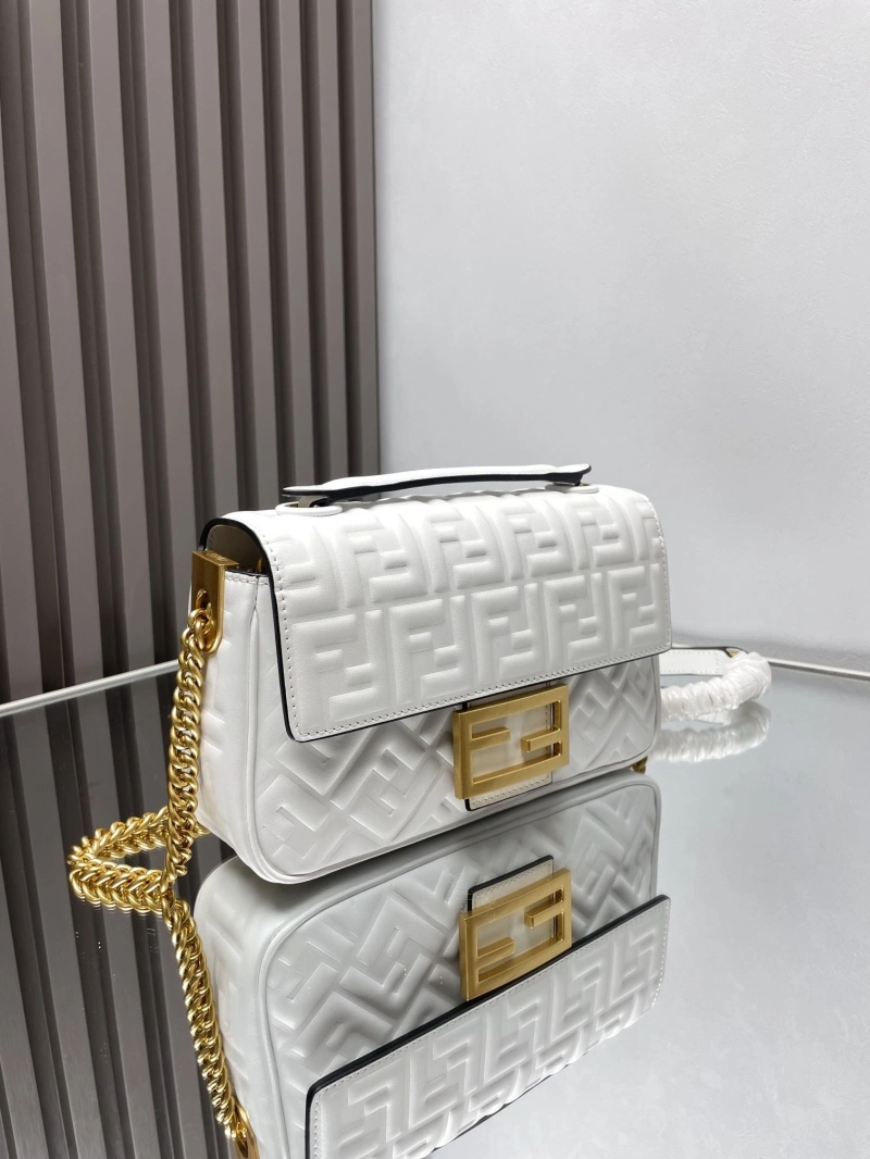 F**di baguette bags 4222c-0832
