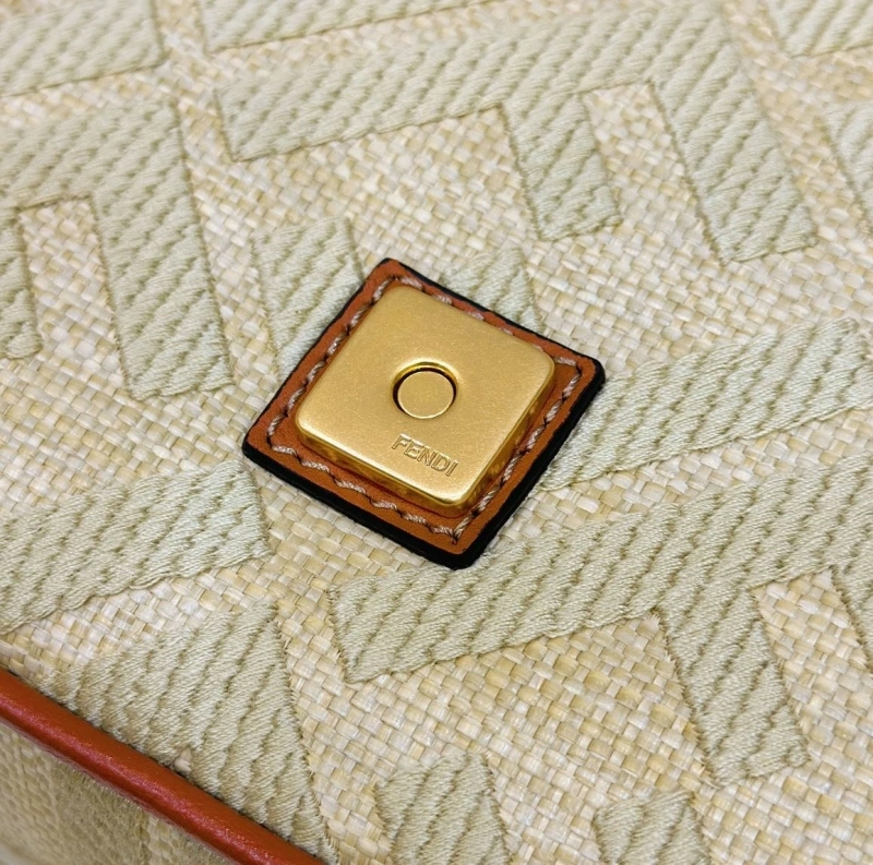 F**di baguette bags 4222c-0842