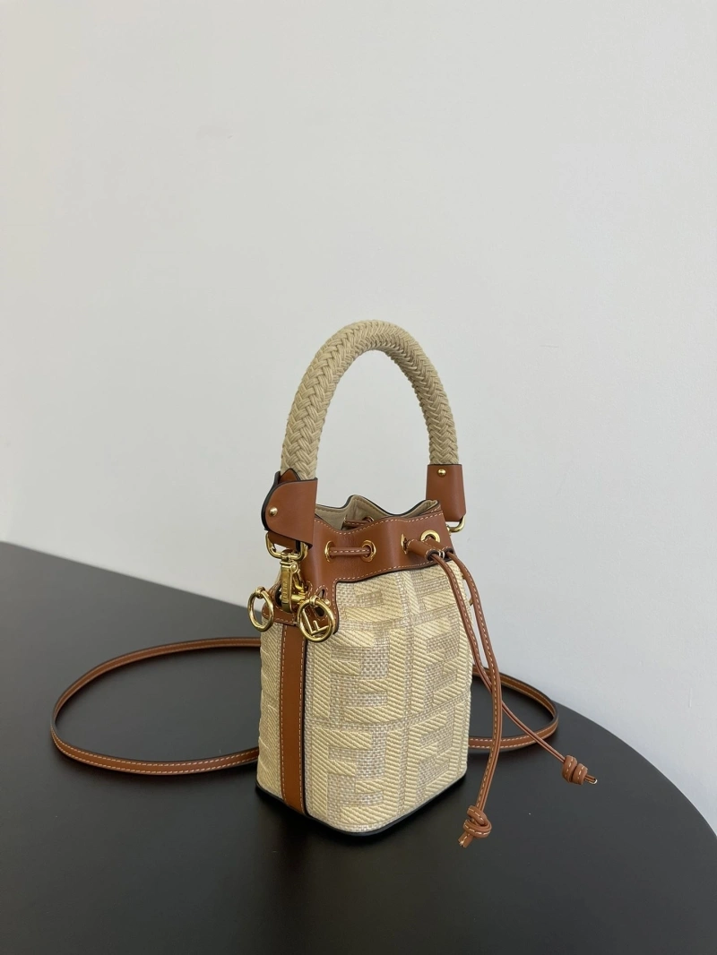 F**di bucket bags 4222c-0843