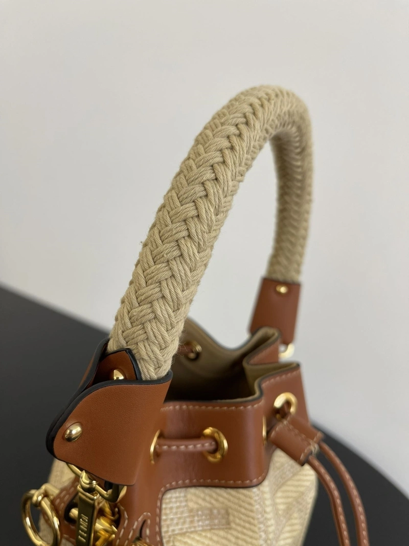 F**di bucket bags 4222c-0843
