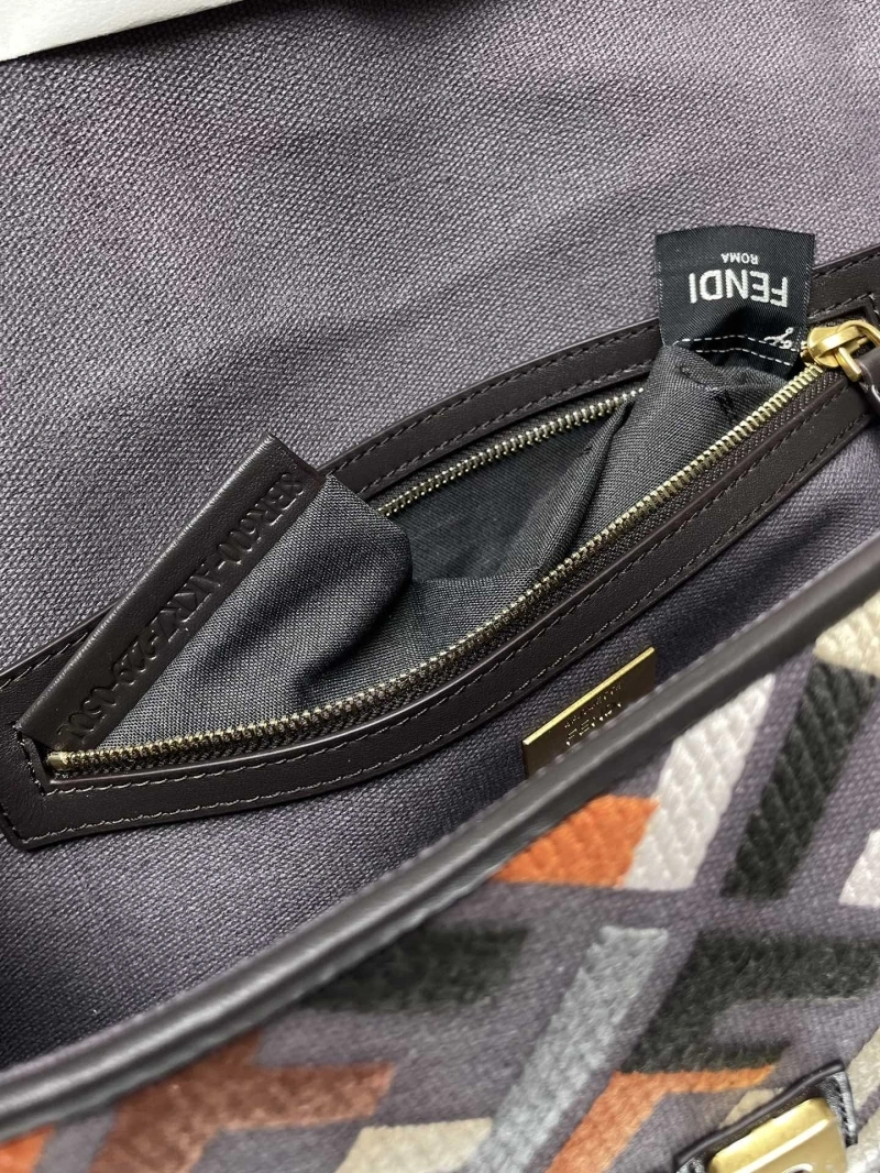 F**di baguette bags 4222c-0862