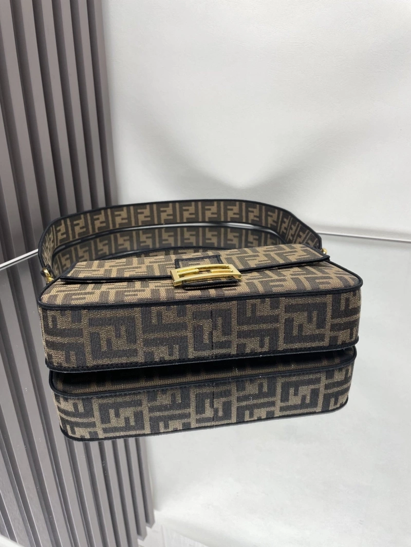 F**di baguette bags 4222c-0866