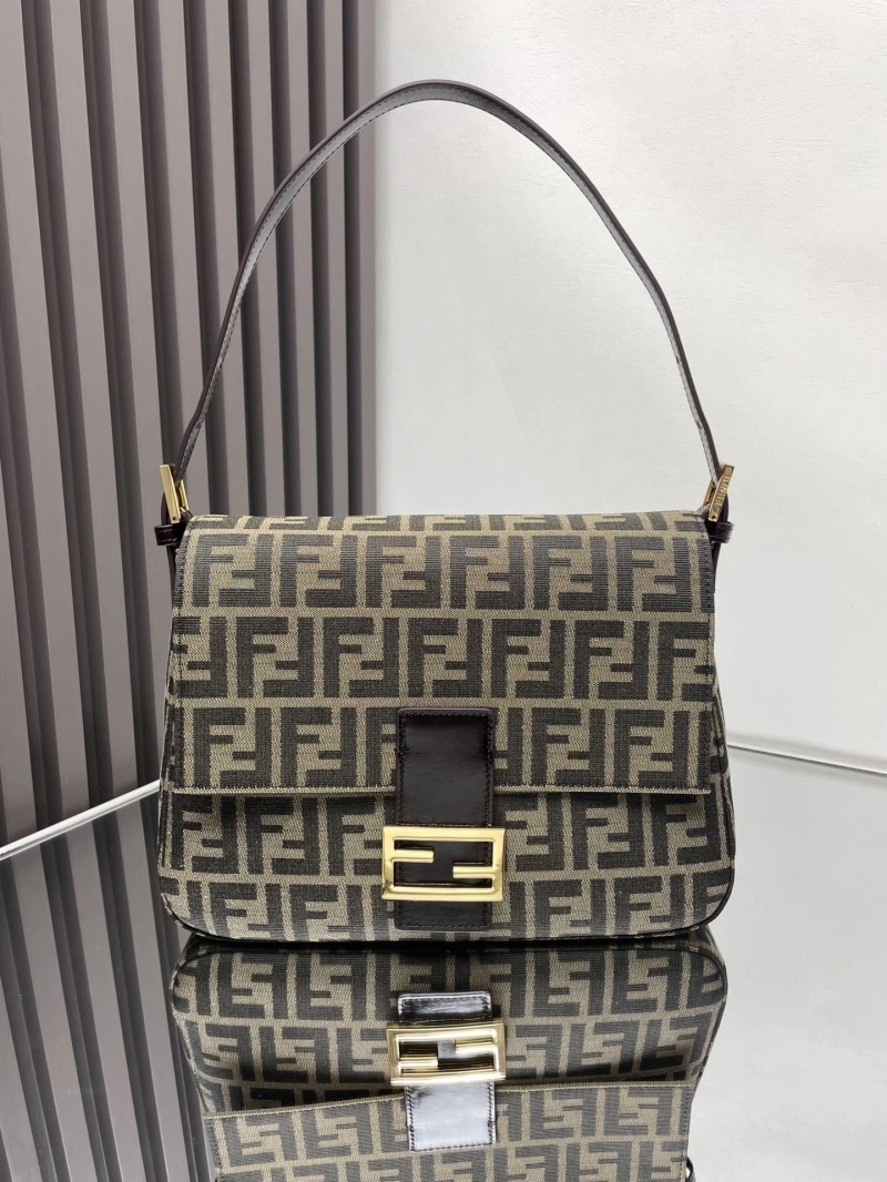 F**di baguette bags 4222c-0870