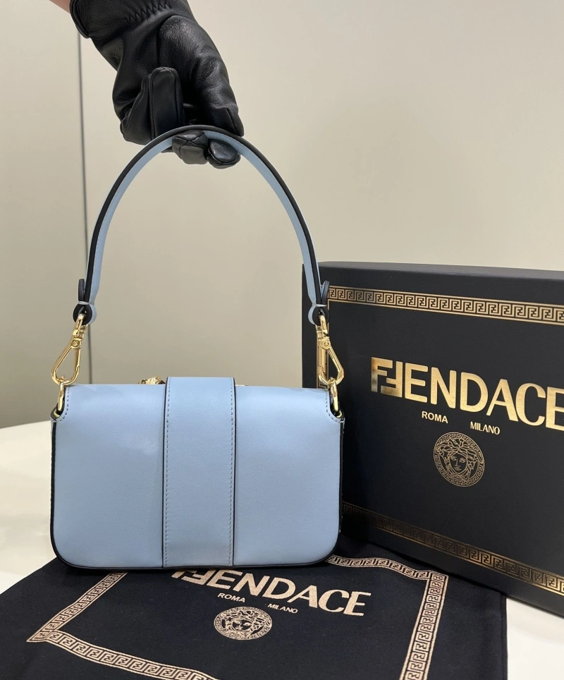 F**di baguette bags 4222c-0879