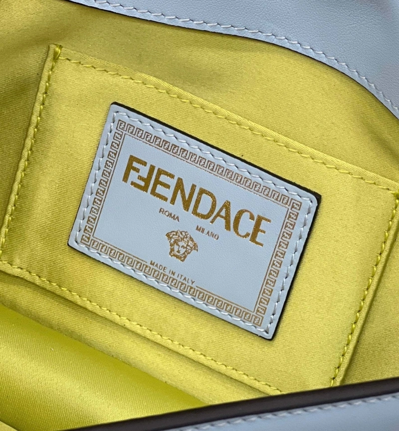 F**di baguette bags 4222c-0880