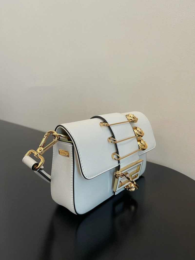 F**di baguette bags 4222c-0883