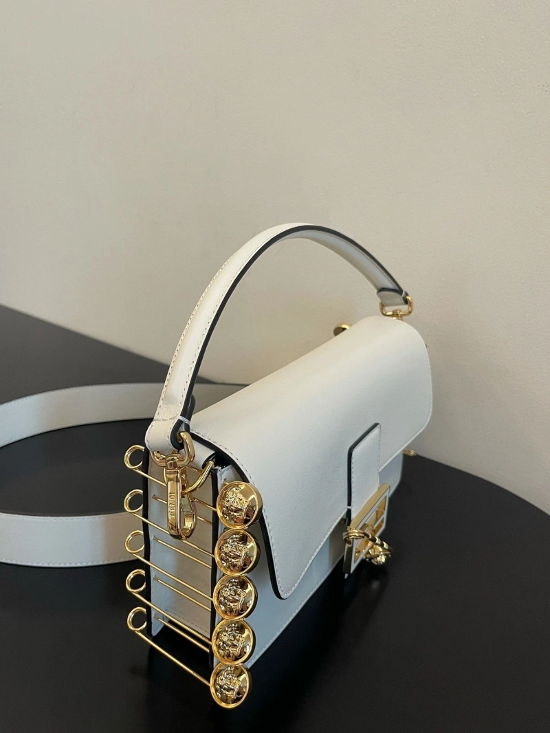 F**di baguette bags 4222c-0884