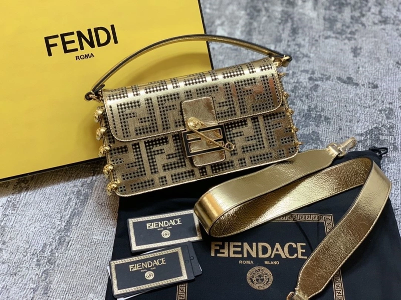 F**di baguette bags 4222c-0888