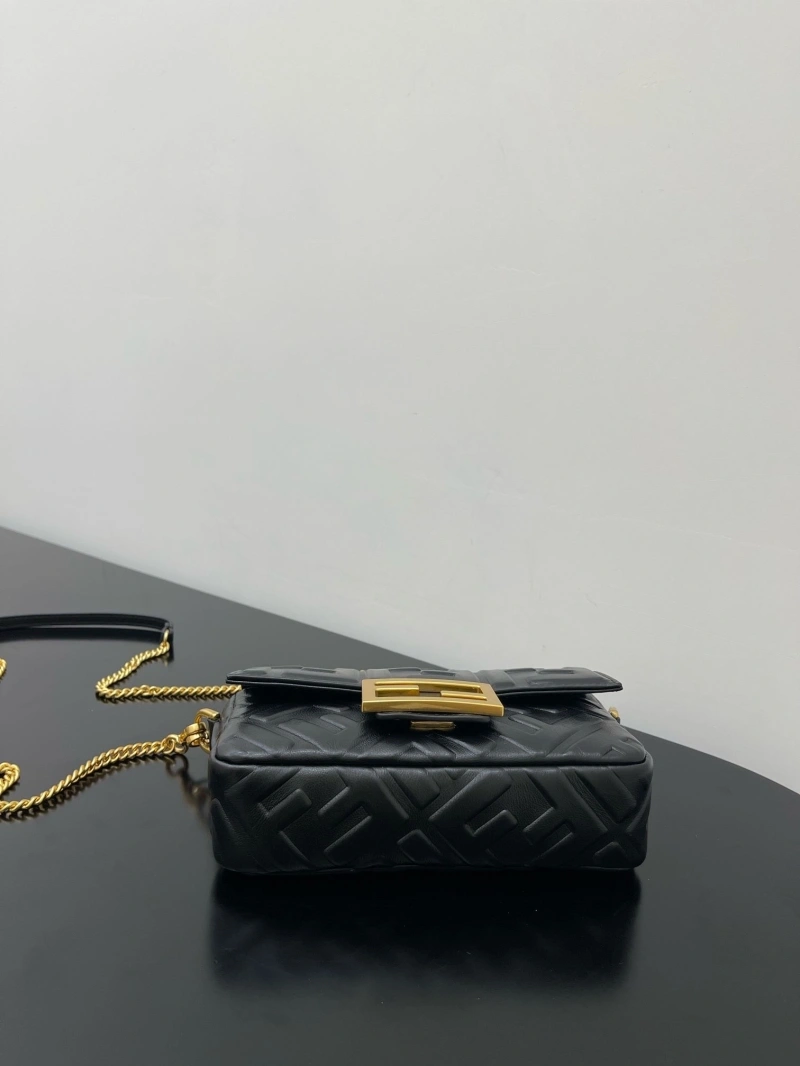 F**di baguette bags 4222c-0890