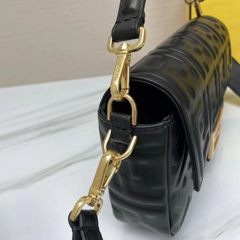 F**di baguette bags 4222c-0894