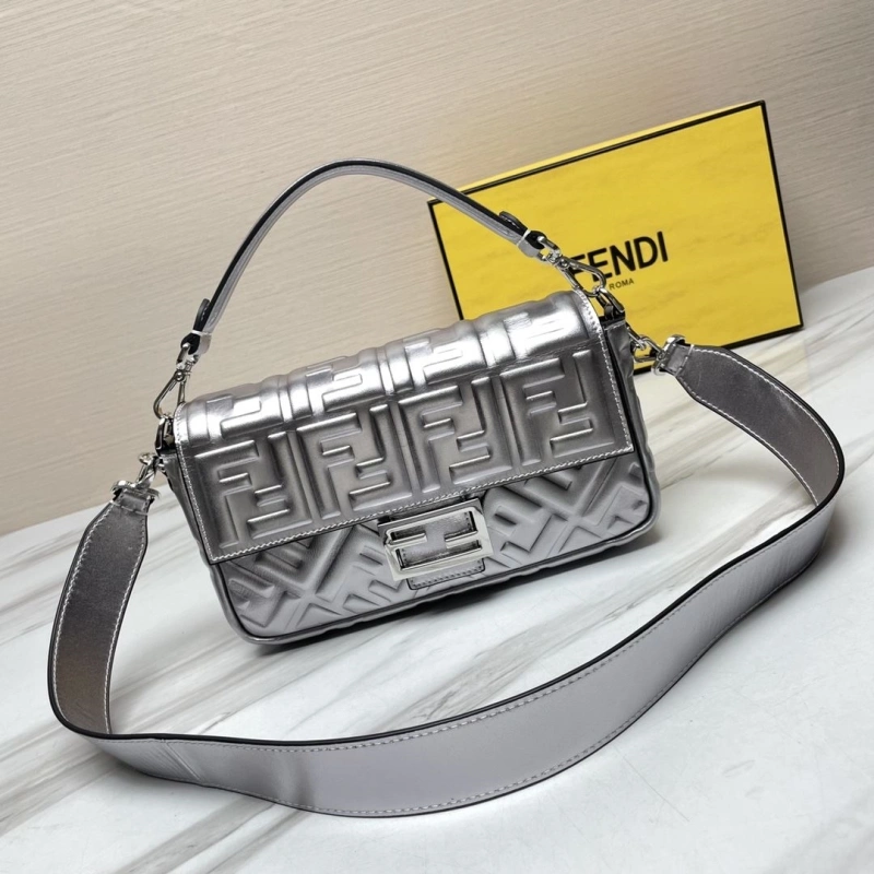 F**di baguette bags 4222c-0896