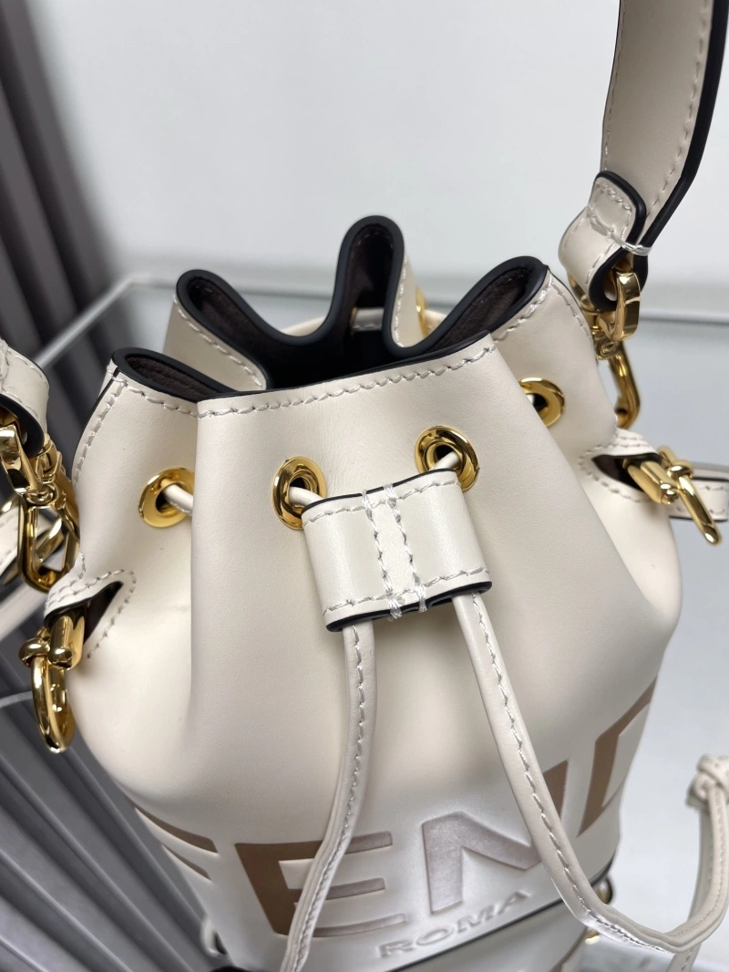 F**di bucket bags 4222c-0909