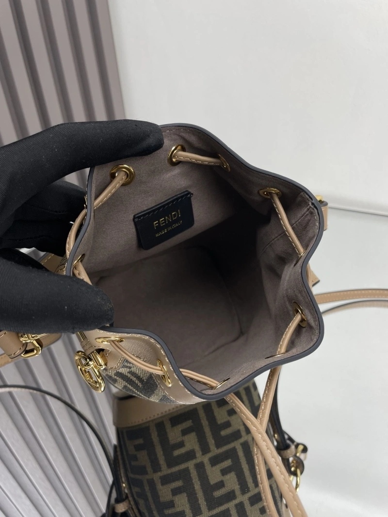 F**di bucket bags 4222c-0914