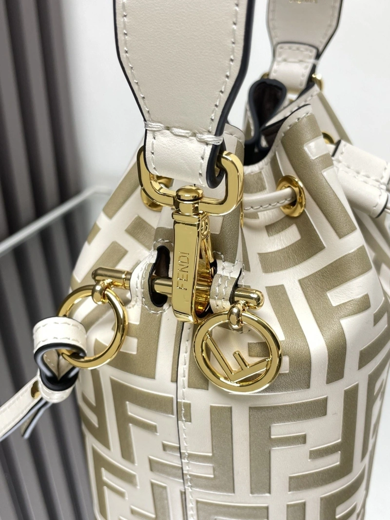 F**di bucket bags 4222c-0925