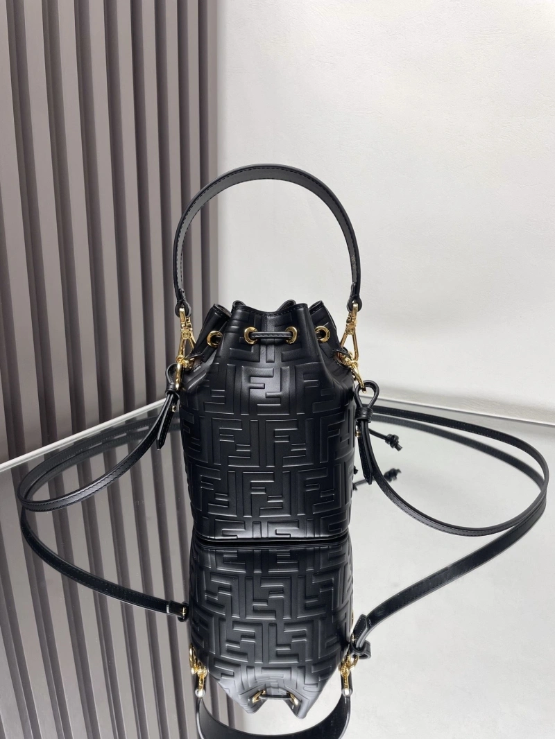 F**di bucket bags 4222c-0927