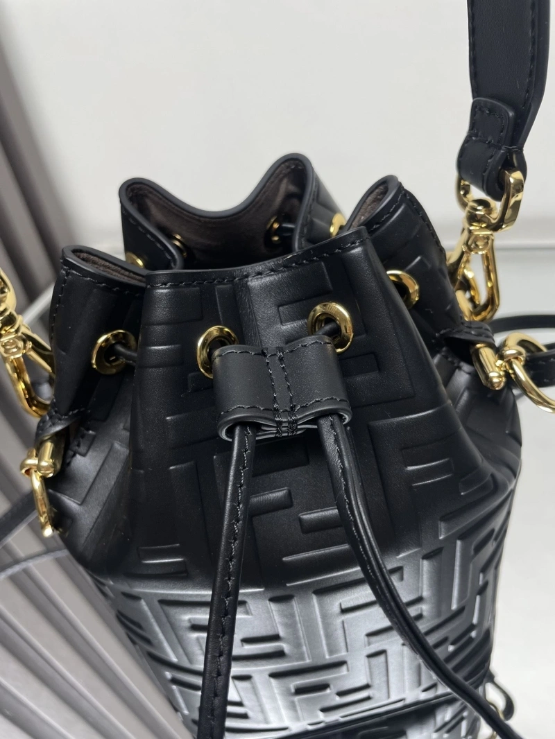 F**di bucket bags 4222c-0927