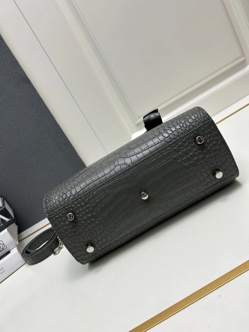 Y51 top handle bags 4224-0009