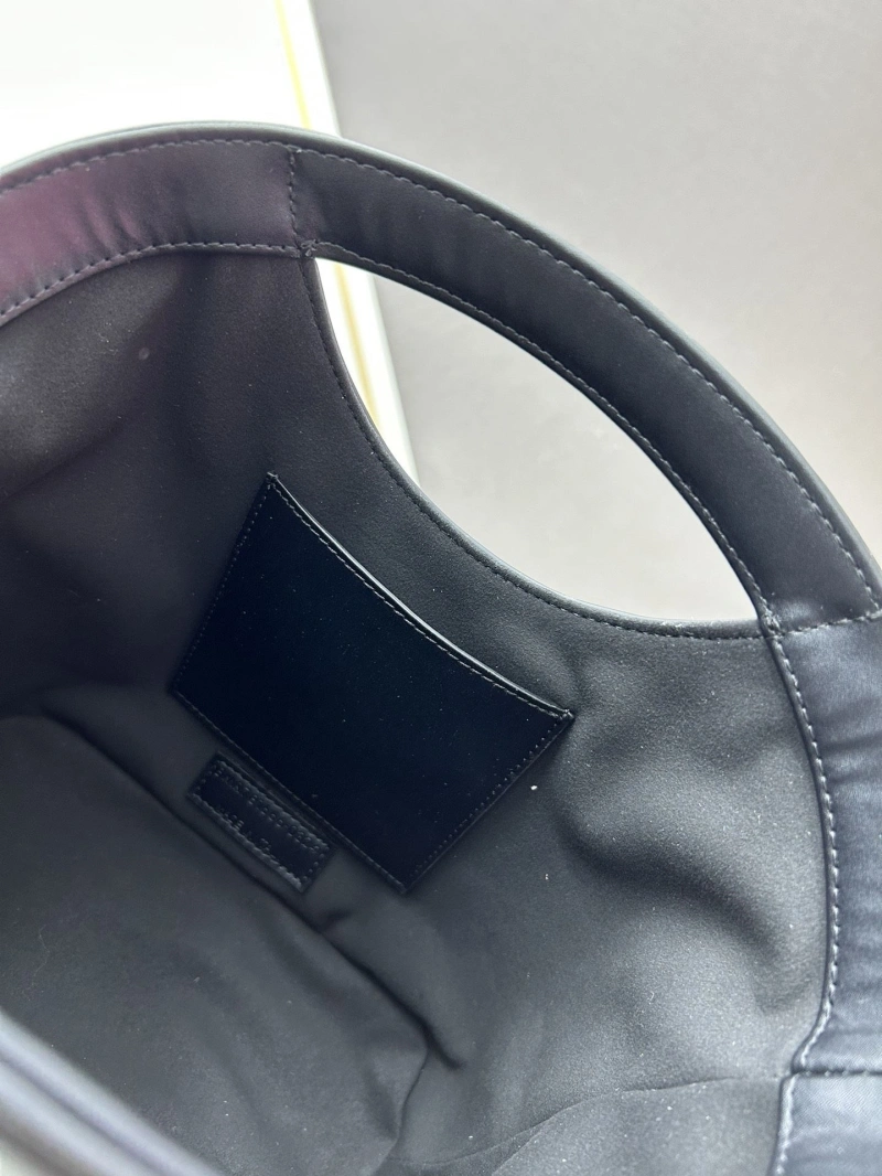 Y51 bucket bags 4224-0241