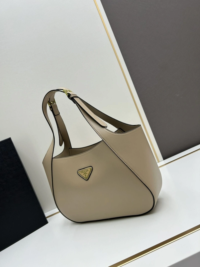 F**di top handle bags 4224-0274