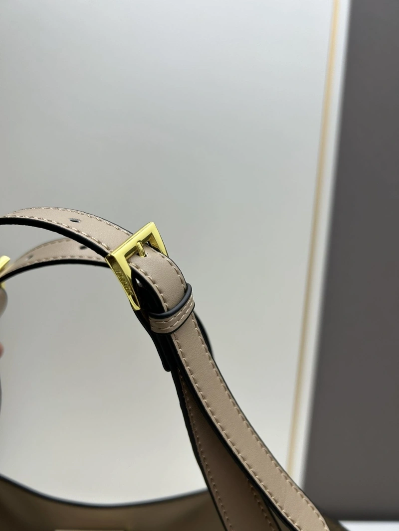 F**di top handle bags 4224-0274