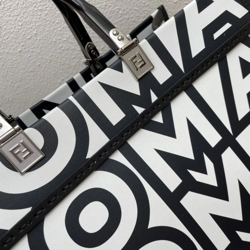 F**di shopping bags 4224-0280