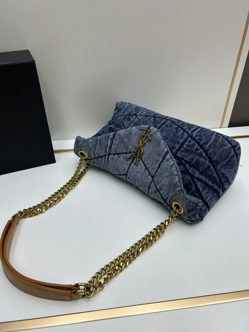 Y51 top handle bags 4224-0318