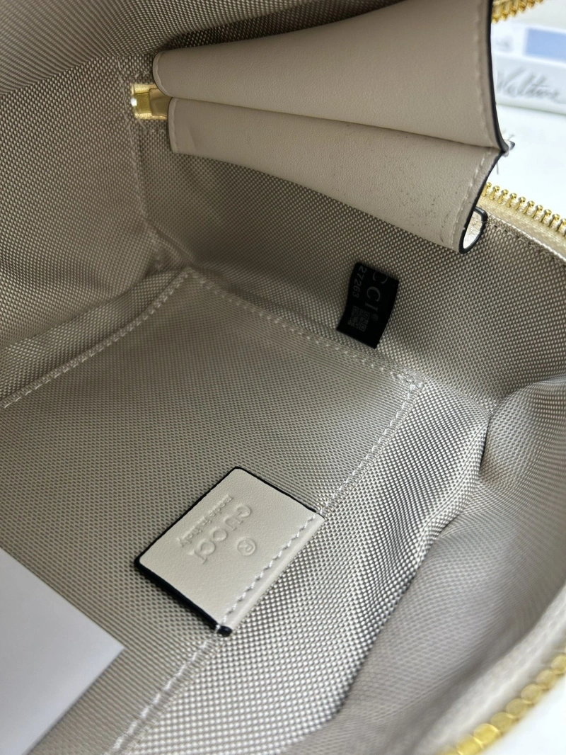 Gvc*1 top handle bags 4224-0396