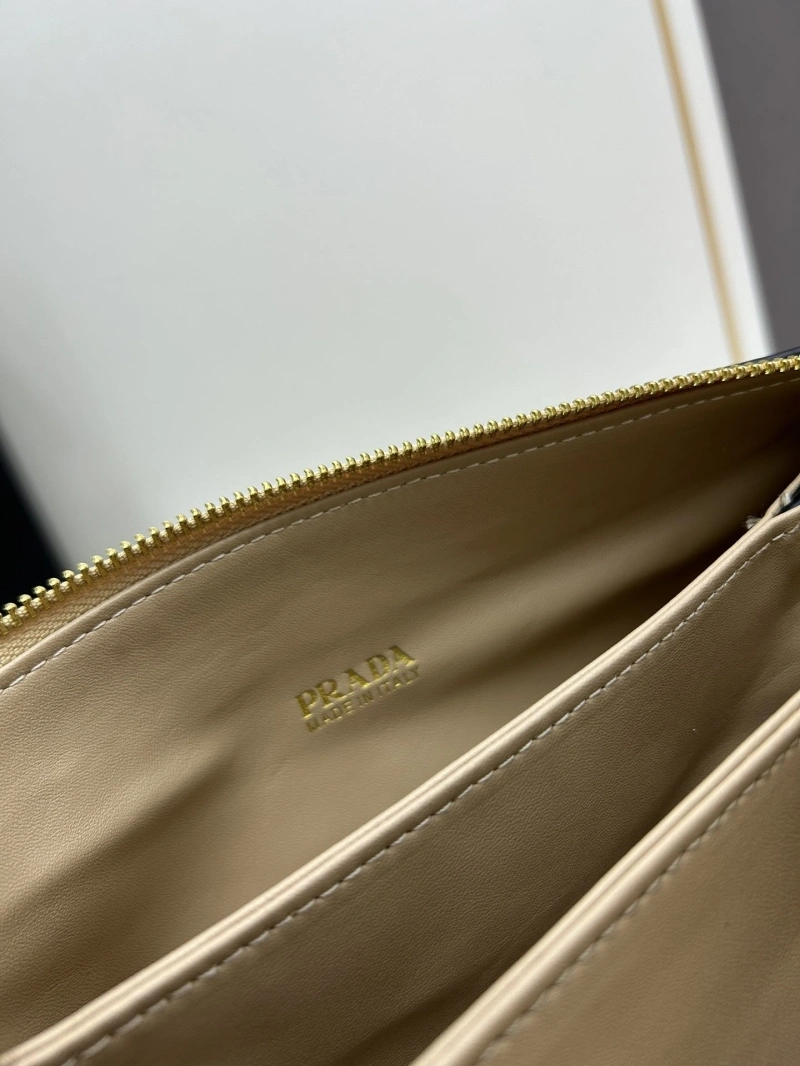 Pra*a satchel bags 4224-0414