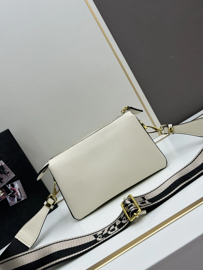 Pra*a satchel bags 4224-0415